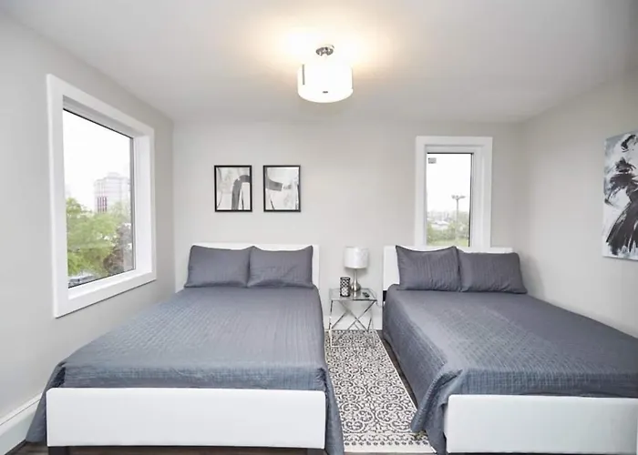Clifton Hill Hideaway 3A - Two Bedroom Condo